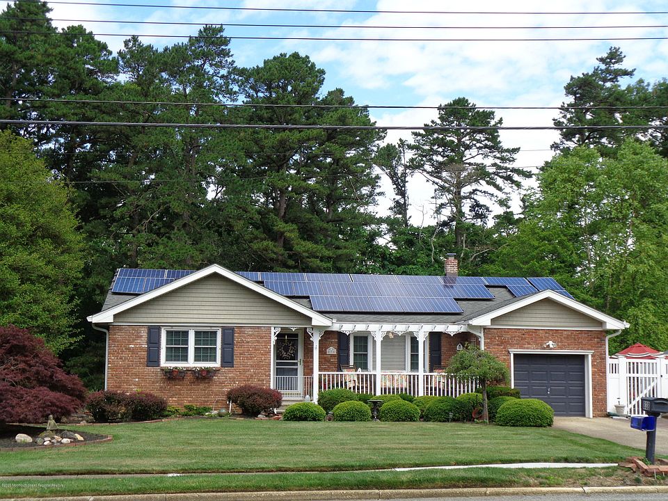 1st image of 838 Regency Ct