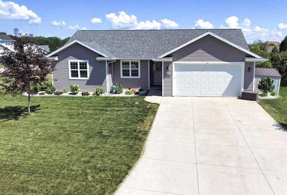 1st image of 279 Fort Dr