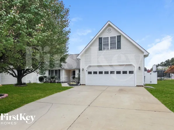 3508 Bent Trace Dr, High Point, NC 27265