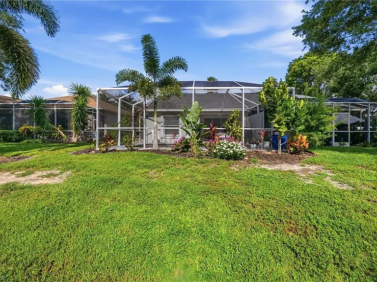 8018 Tauren Ct — Photo 38
