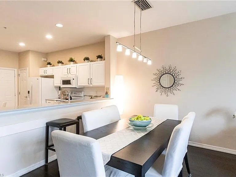 15616 Marcello Cir — Photo 16