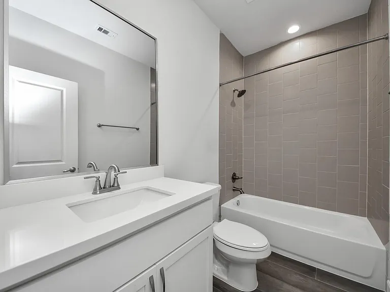 9577 Neuens Rd #B — Photo 11