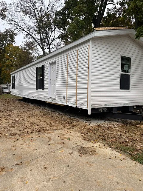 2 bed, $1,335 — Photo 3