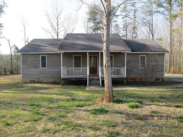1st image of 2805 Tucker Mill Ct SW