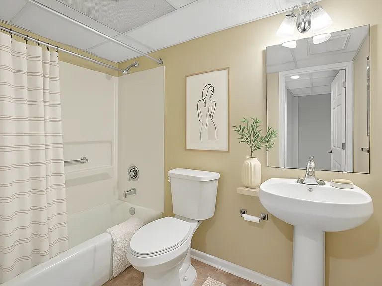 Christopher Towers Senior Apartments - 62 & Older — Photo 6