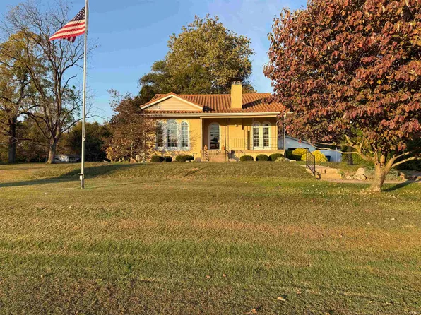 2411 State St, Lawrenceville, IL 62439