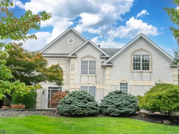 40 Vista Dr, Mount Olive Twp., NJ 07836