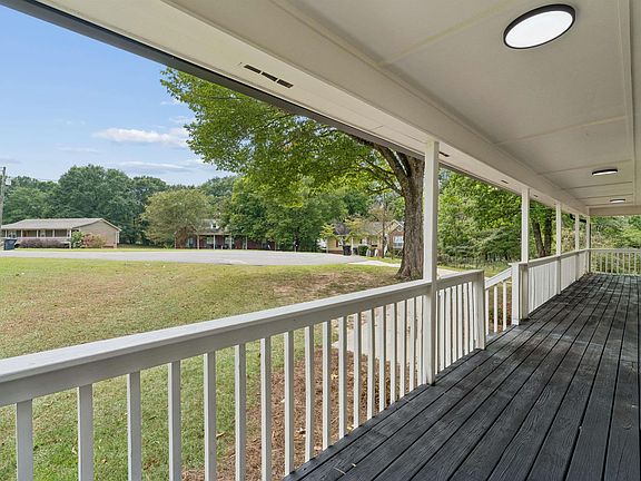 2nd image of 6006 Shadow Lake Cir
