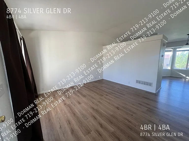 8774 Silver Glen Dr — Photo 23