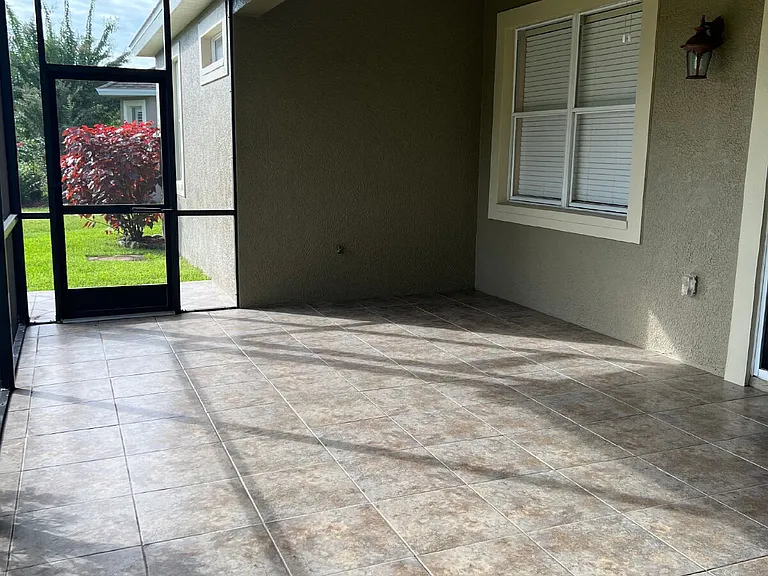 2492 Tahoe Dr — Photo 1