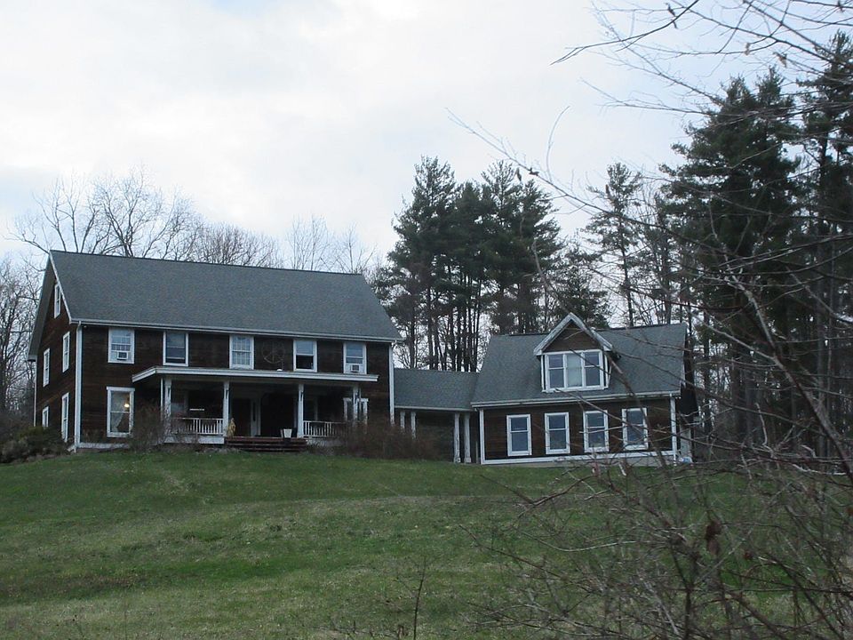 2nd image of 60 Terwilliger Rd #T/o