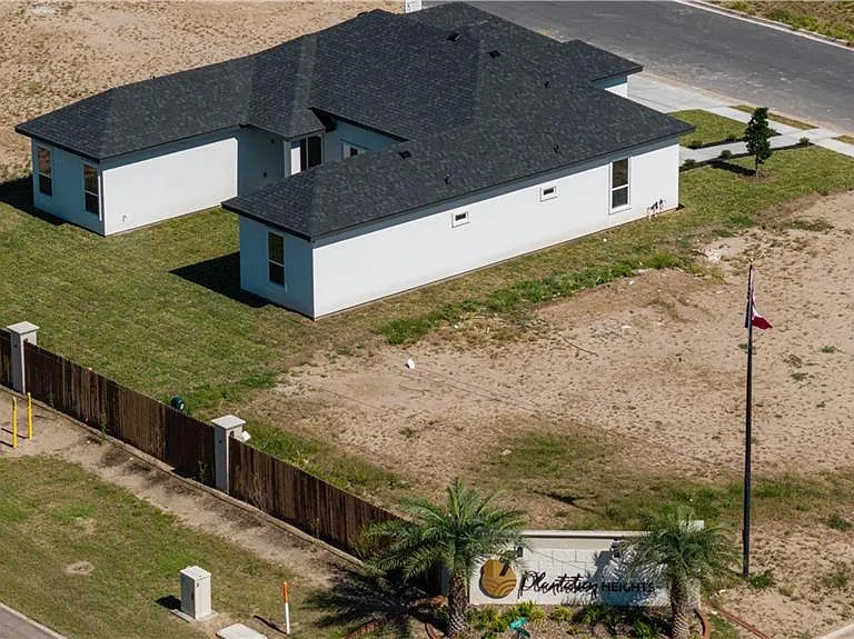 2804 Magnolia Dr E — Photo 15