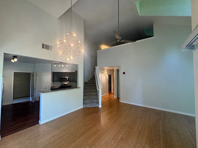 5350 Dunlay Dr #814 — Photo 7