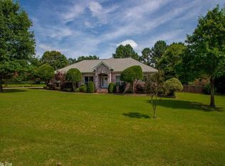 250 McKenzie Ln, Hensley, AR 72065