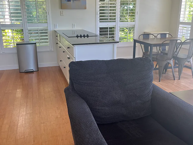 1006 Koohoo Pl #B — Photo 7