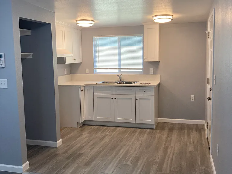 3355 Alma Ave #G — Photo 4