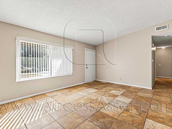 5th image of 29650 Mira Loma Dr