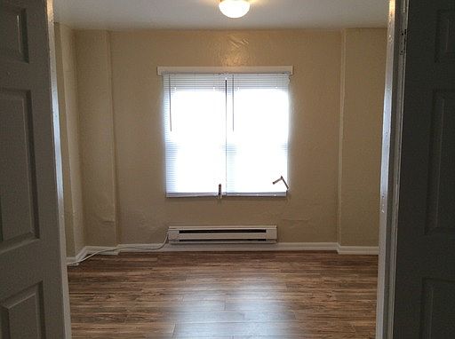 2nd image of 2442 N Illinois St APT 3