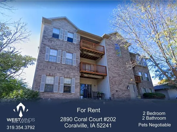 2890 Coral Ct, Coralville, IA