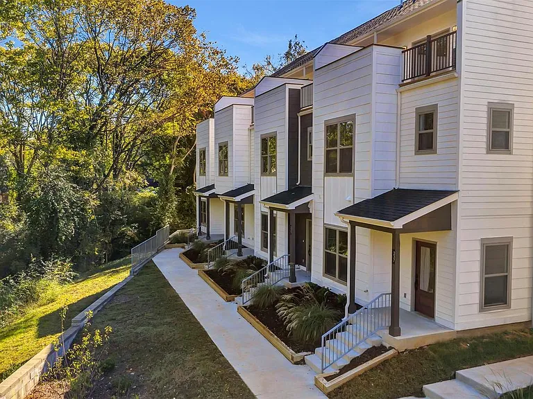 222 Thompson Park Dr #222 — Photo 30