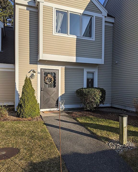 Front of 40 Howland