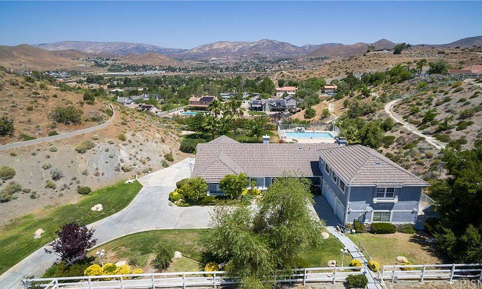 1st image of 1819 El Dorado Dr