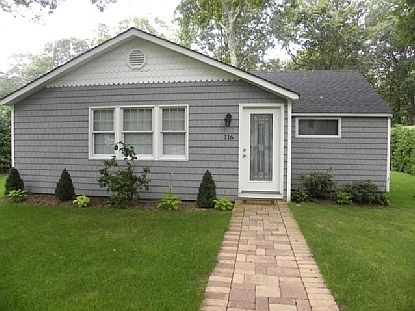 1st image of 116 Noyack Ave
