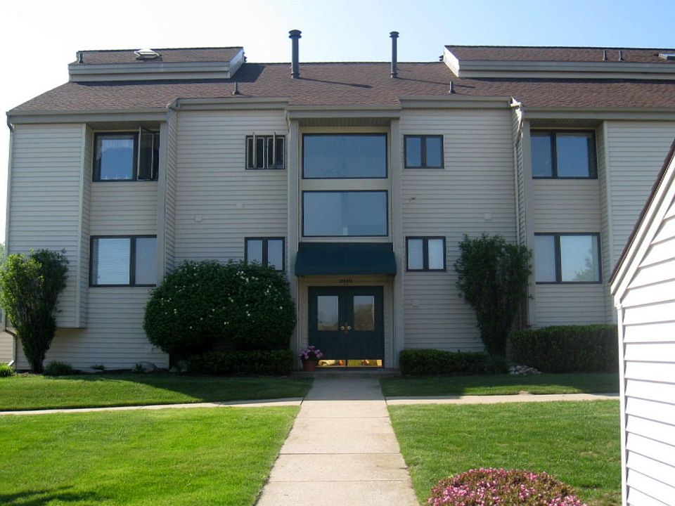 1st image of 20051 Berwyck St #A-8