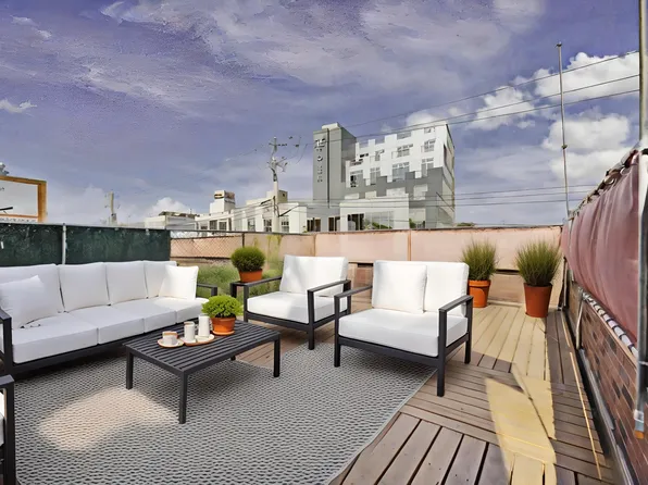 2570 East 17th Street image 13 of 25