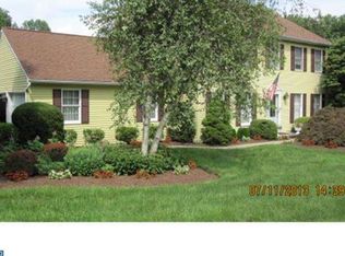19 Newtown Woods Rd, Newtown Square, PA 19073