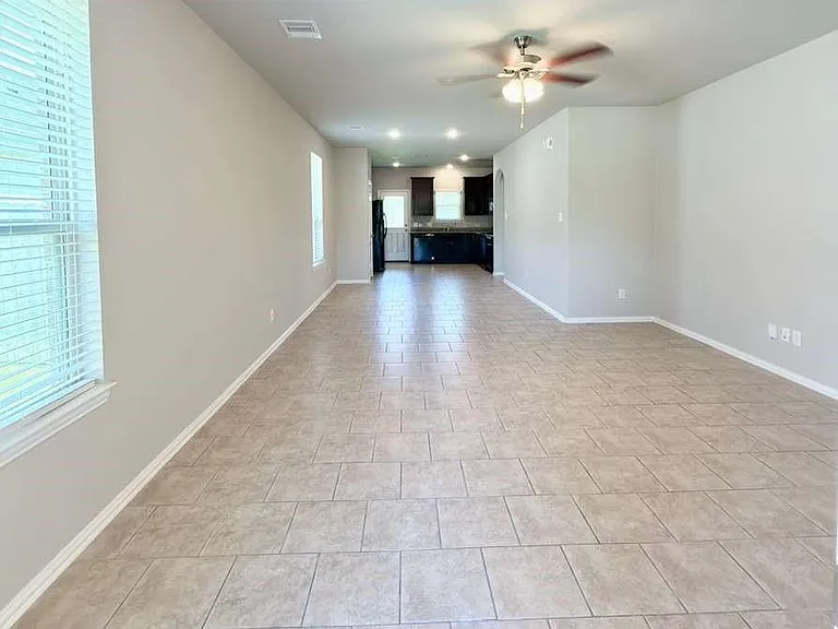 8515 Balding Dr — Photo 6