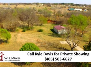 216 E Cedar Dr, Tuttle, OK 73089