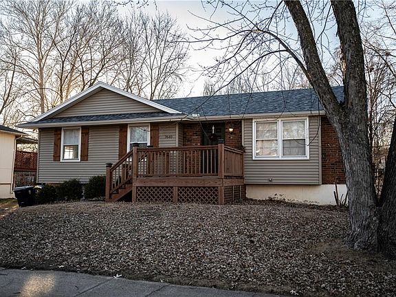 3rd image of 7640 NW Milrey Dr