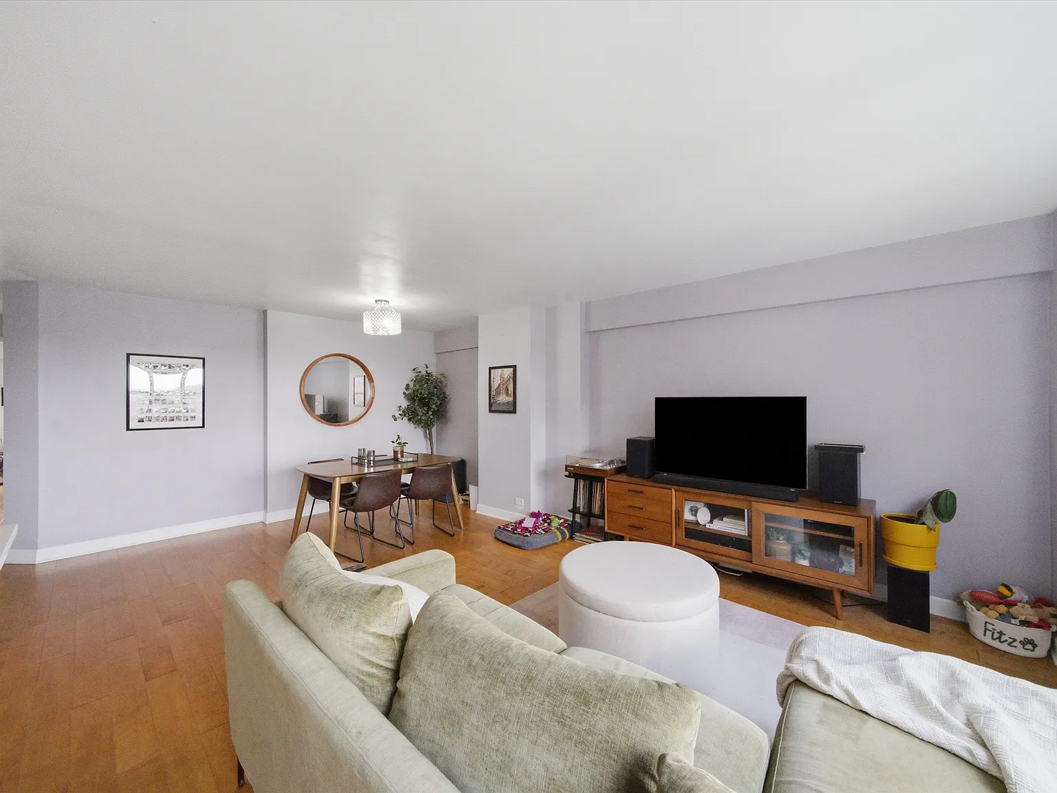 2909 N Sheridan Rd — Photo 4