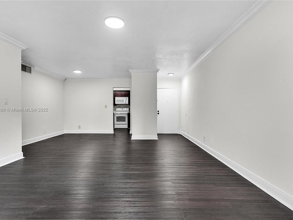 1st image of 13715 Kendale Lakes Cir APT A-211