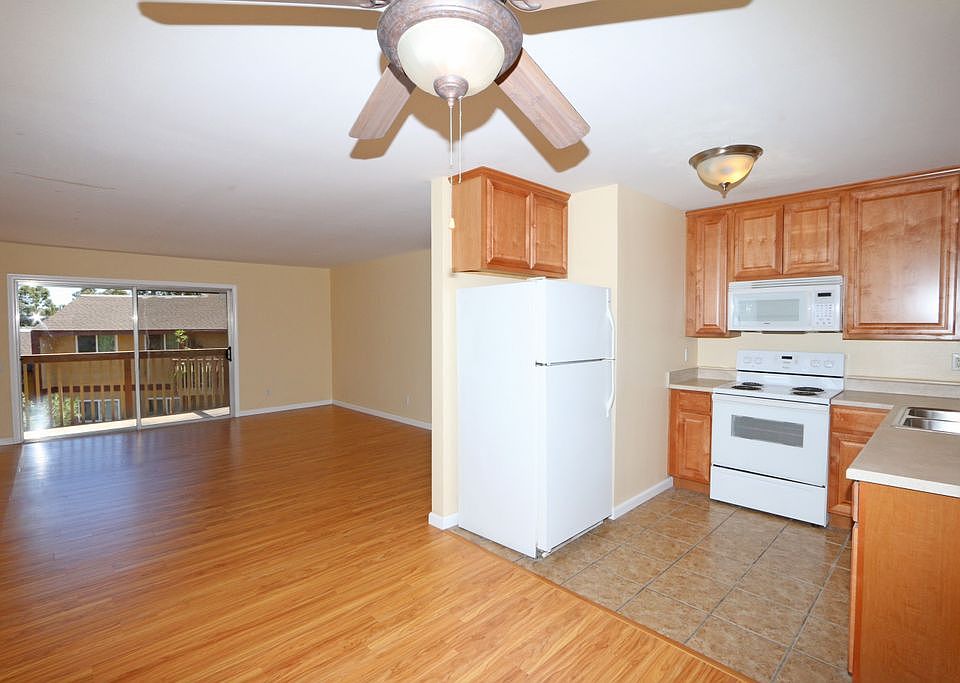 1st image of 6333 College Grove Way