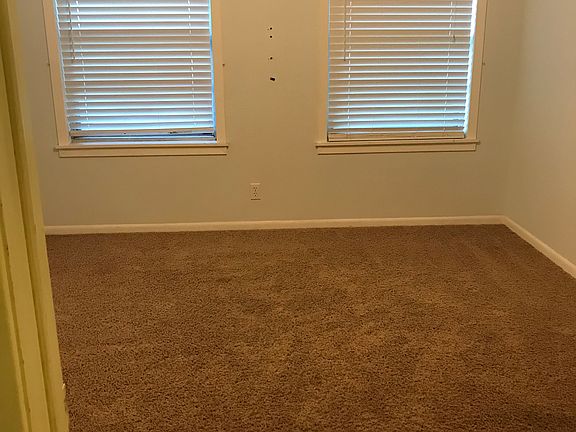 5th image of 311 S Avenue E