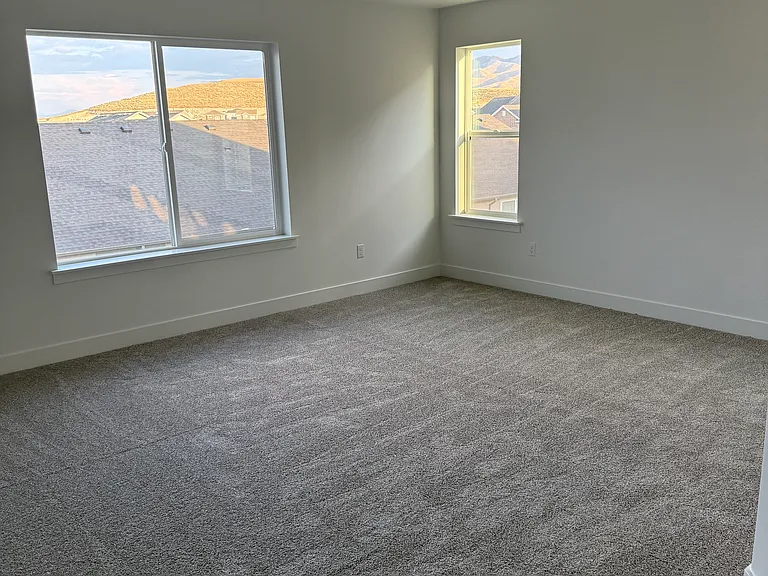 896 N Banner Dr — Photo 21
