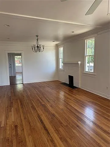 3 bed, 2.0 bath, 1632 sqft, $2,400 — Photo 4