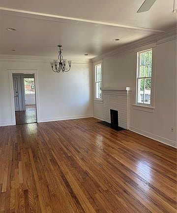 4th image of 216 Hollywood Dr