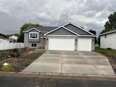 310 Gloria Ave, Green Isle, MN, 55338