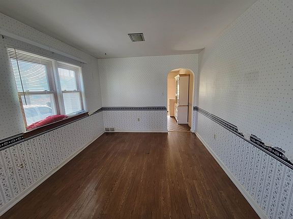 3rd image of 1514 Norris Ave