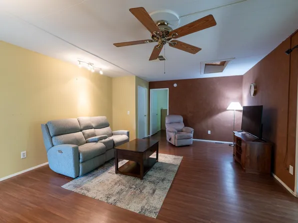 20 Circulo Lujo Circle, Rohnert Park, CA 94928