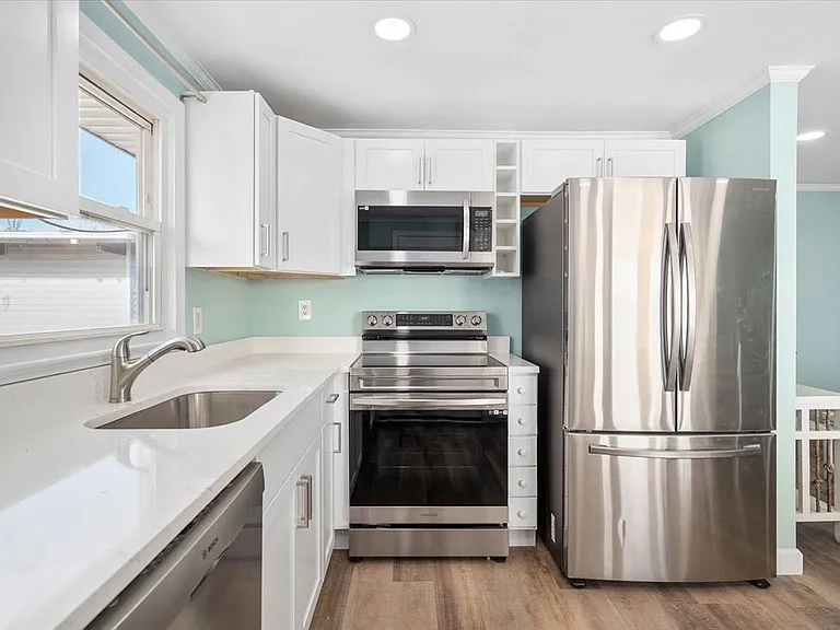 322 Bayshore Dr #2W — Photo 9