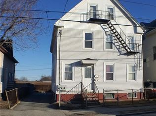 412 Wellington Ave, Cranston, RI 02910