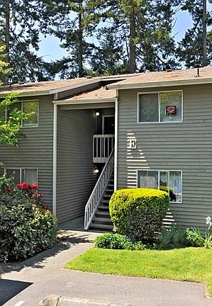 3rd image of 14309 NE Woodinville Duvall Rd Building A