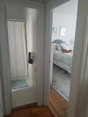 Rented by Allen Harris, LREB | media 16