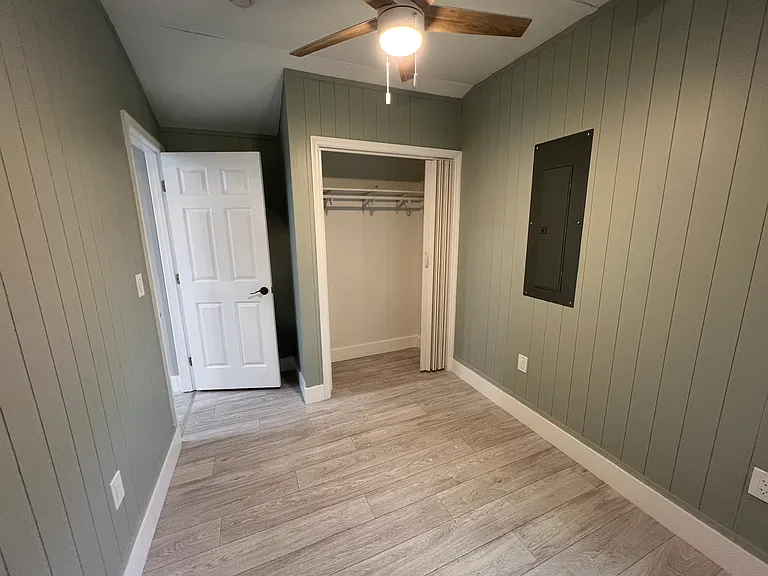 4535 Arkadelphia Rd — Photo 4