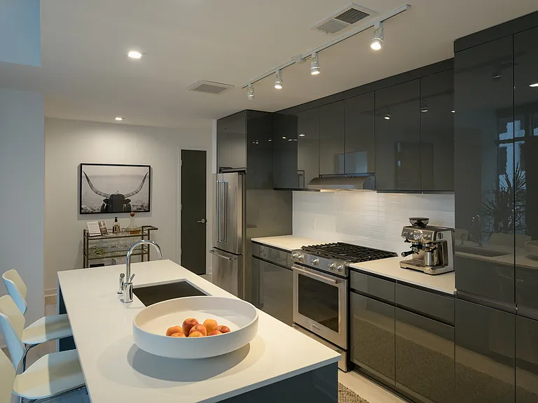 Lilli Midtown