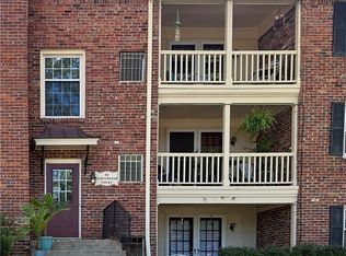 42 Gloucester Ct APT 3A, Akron, OH